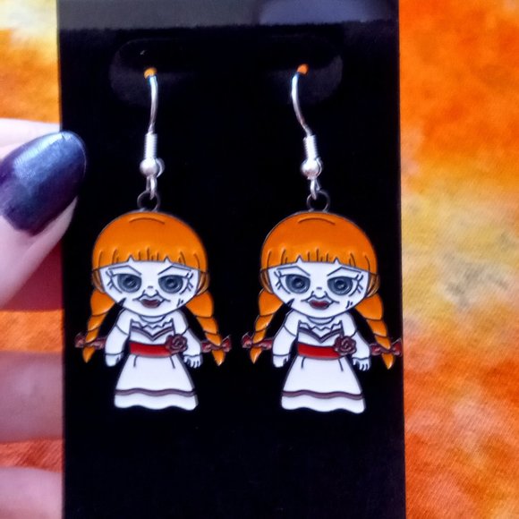 Handmade ANNABELLE DOLL Horror Earrings - Picture 1 of 6